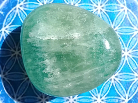 Galet Fluorite verte Grade A ++++ Galet Fluorite verte