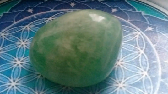 Galet Fluorite verte Grade A ++++ Galet Fluorite verte