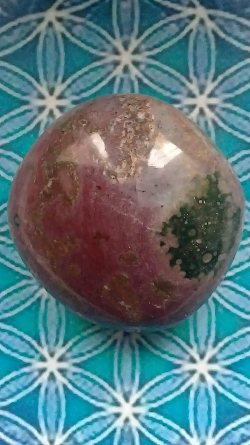 Load image into Gallery viewer, Galet Jaspe Océan Grade A ++++ Galet Jaspe Océan
