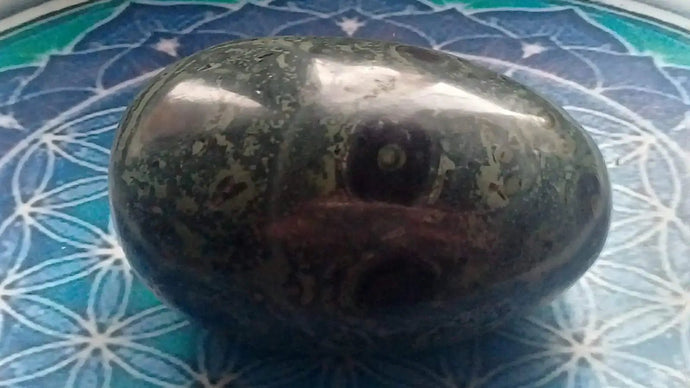 Galet Jaspe vert de Kambaba Grade A ++++ Galet Jaspe vert de Kambaba