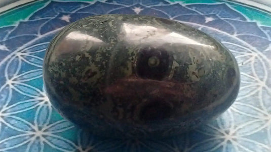 Galet Jaspe vert de Kambaba Grade A ++++ Galet Jaspe vert de Kambaba