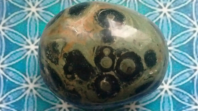 Galet Jaspe vert de Kambaba Grade A ++++ Galet Jaspe vert de Kambaba