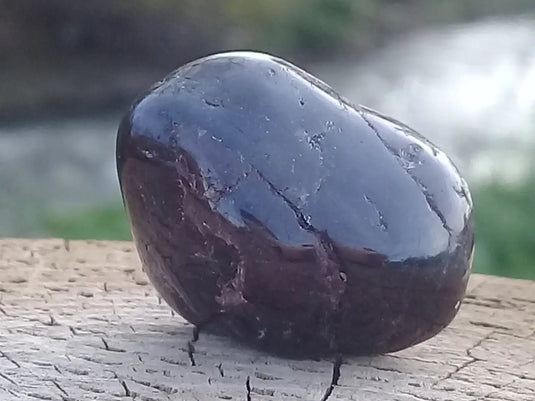 Grenat Pyrope Almandin du Brésil pierre roulée Grade A++++ Grenat Pyrope-Almandin du Brésil pierre roulée