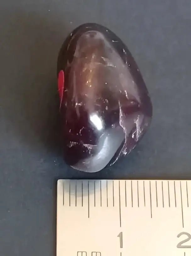 Chargez l&#39;image dans la visionneuse de la galerie, Grenat Pyrope Almandin du Brésil pierre roulée Grade A++++ Grenat Pyrope-Almandin du Brésil pierre roulée
