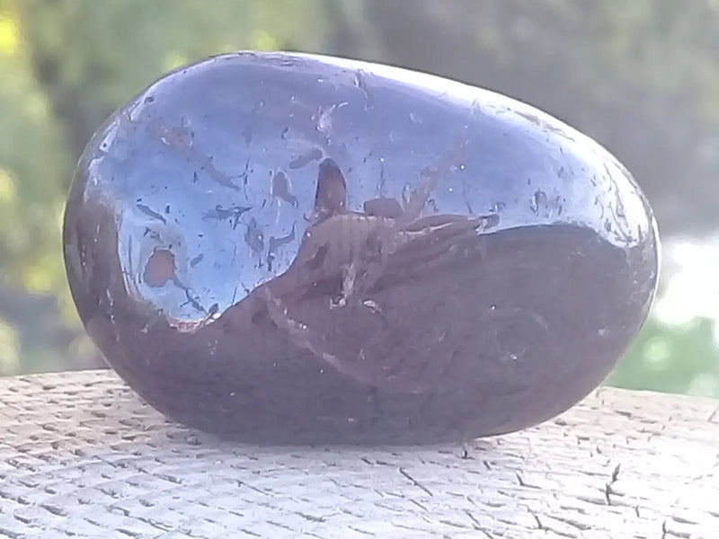 Load image into Gallery viewer, Grenat Pyrope Almandin du Brésil pierre roulée Grade A++++ Grenat Pyrope Almandin du Brésil pierre roulée
