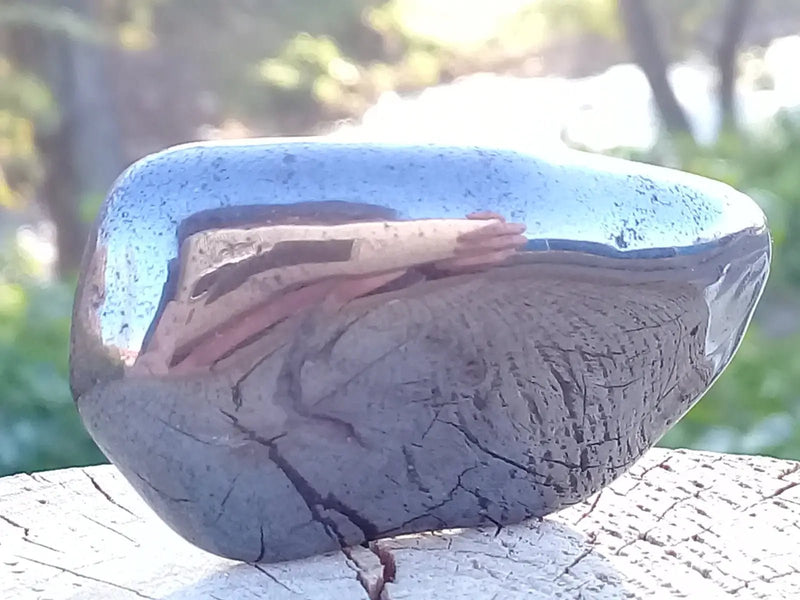 Load image into Gallery viewer, Hématite pierre roulée Grade A ++++ Hématite pierre roulée
