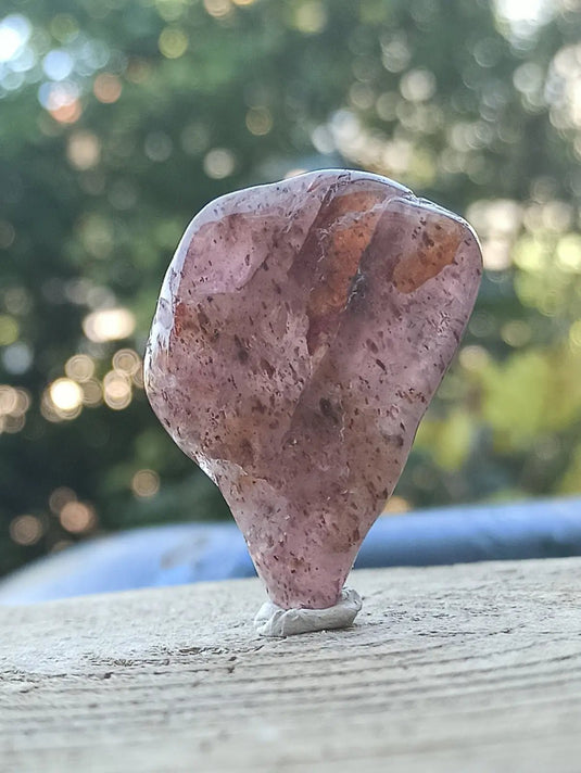 Hilulite pierre roulée du Sri Lanka Grade A++++ Très RARE