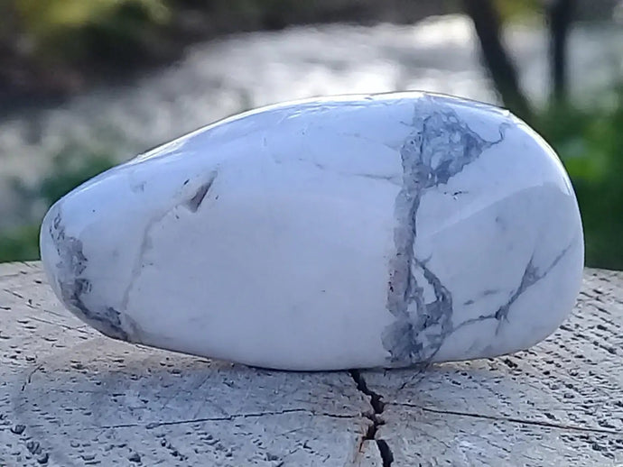 Howlite pierre roulée Grade A ++++ Howlite pierre roulée