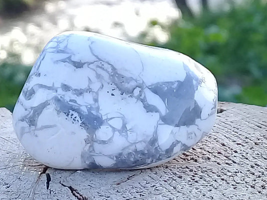 Howlite pierre roulée Grade A ++++