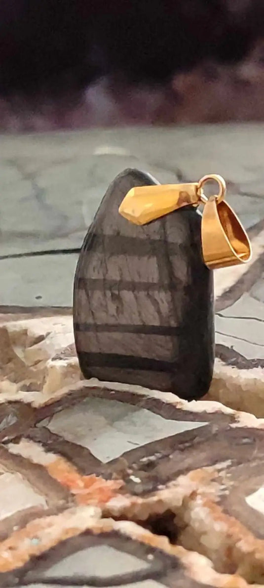 Hyperstène du Brésil pendentif Grade A++++ Hypersthène pendentif