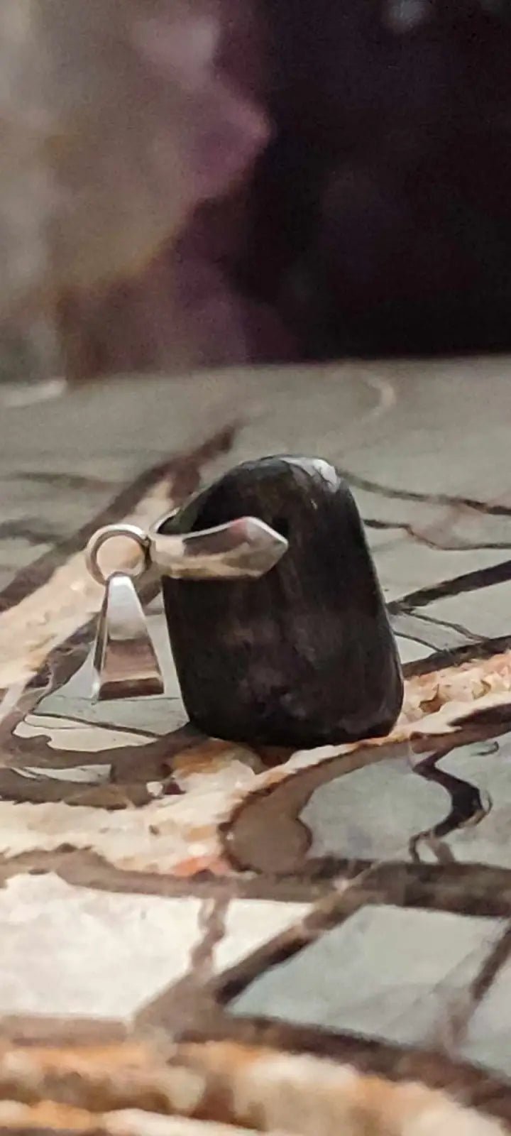 Load image into Gallery viewer, Hypersthène du Brésil pendentif Grade A++++ Hypersthène pendentif
