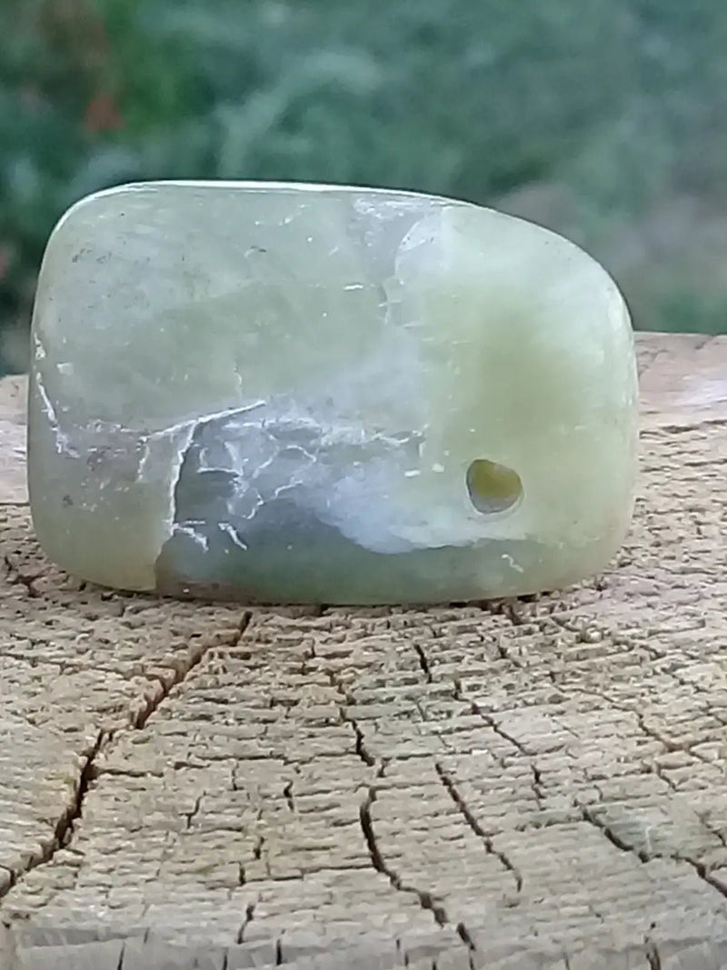 Chargez l&#39;image dans la visionneuse de la galerie, Jade de Chine (Véritable) pendentif Grade A++++ Fourni avec son cordon Jade de Chine (Véritable) pendentif
