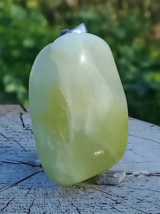 Jade de Chine (Véritable) pendentif Grade A++++ Fourni avec son cordon Jade de Chine (Véritable) pendentif