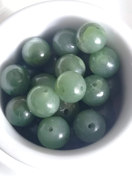 Jade Néphrite de Birmanie perle Grade A++++ Prix perle à l’unité Jade Néphrite perles 8mm Dans la besace du p'tit Poucet   