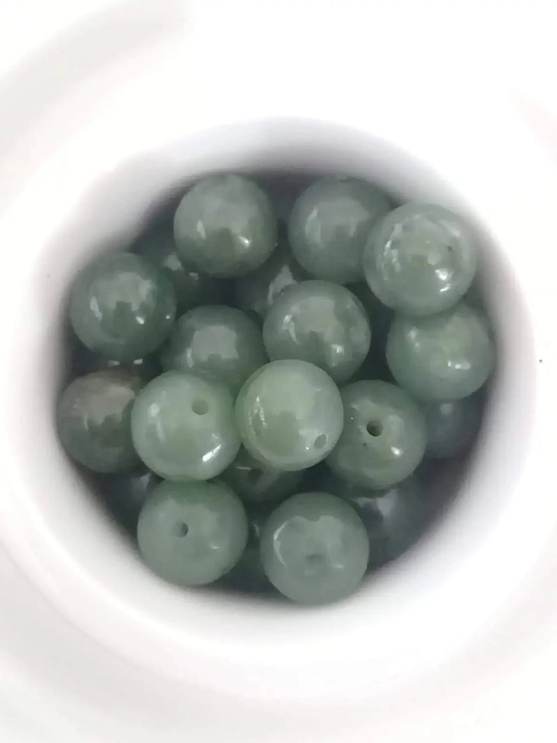 Chargez l'image dans la visionneuse de la galerie, Jade Néphrite de Birmanie perle Grade A++++ Prix perle à l’unité Diamètre 8mm Jade Néphrite perles 8mm
