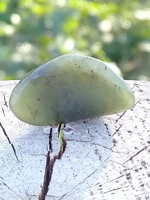 Jade Néphrite de Birmanie pierre roulée Grade A++++ Jade néphrite de Birmanie pierre roulée