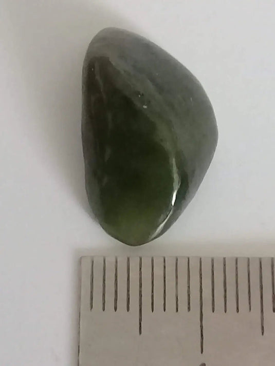 Jade Néphrite de Birmanie pierre roulée Grade A++++ Jade néphrite de Birmanie pierre roulée