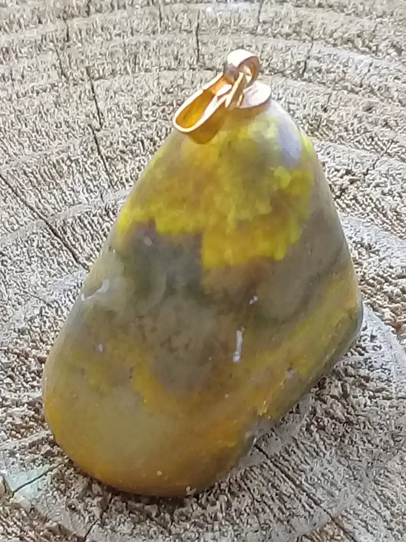 Chargez l&#39;image dans la visionneuse de la galerie, Jaspe Bourdon ou Jaspe Bumble-Bee pendentif Grade A+++ Rare Fourni avec cordon Jaspe Bourdon ou Jaspe Bumble-Bee pendentif
