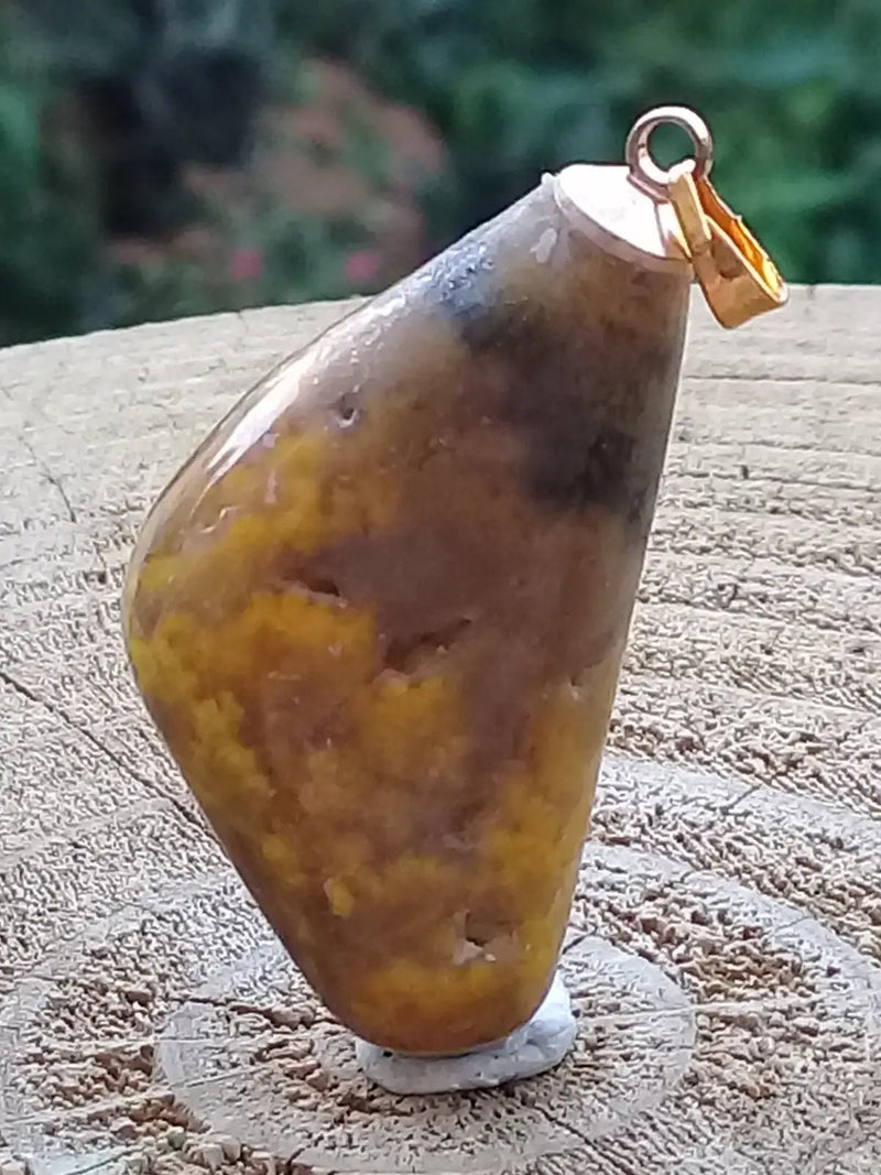 Chargez l&#39;image dans la visionneuse de la galerie, Jaspe Bourdon ou Jaspe Bumble-Bee pendentif Grade A+++ Rare Fourni avec cordon Jaspe Bourdon ou Jaspe Bumble-Bee pendentif
