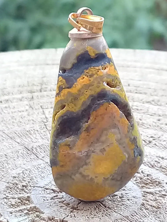 Jaspe Bourdon ou Jaspe Bumble-Bee pendentif Grade A+++ Rare Fourni avec cordon Jaspe Bourdon ou Jaspe Bumble-Bee pendentif