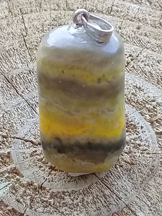 Jaspe Bourdon ou Jaspe Bumble-Bee pendentif Grade A+++ Rare Fourni avec cordon Jaspe Bourdon ou Jaspe Bumble-Bee pendentif