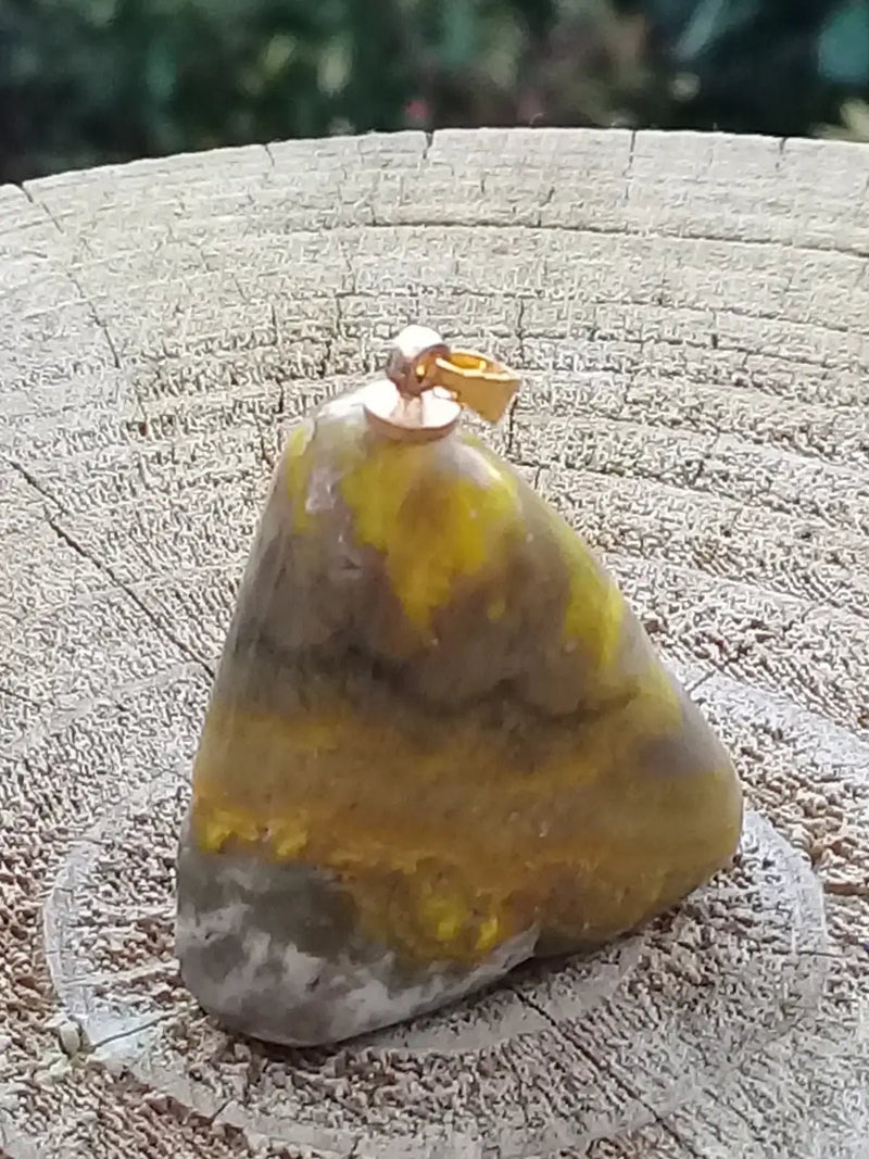 Chargez l&#39;image dans la visionneuse de la galerie, Jaspe Bourdon ou Jaspe Bumble-Bee pendentif Grade A+++ Rare Fourni avec cordon Jaspe Bourdon ou Jaspe Bumble-Bee pendentif
