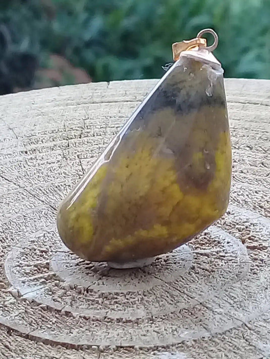 Jaspe Bourdon ou Jaspe Bumble-Bee pendentif Grade A+++ Rare Fourni avec cordon Jaspe Bourdon ou Jaspe Bumble-Bee pendentif