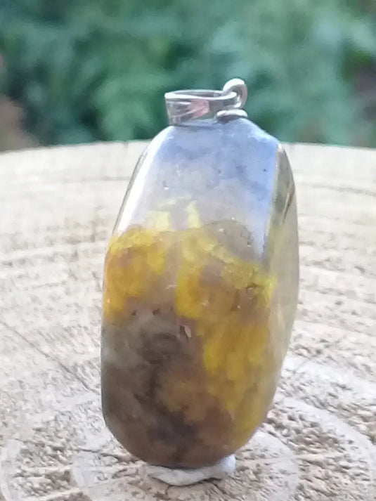 Jaspe Bourdon ou Jaspe Bumble-Bee pendentif Grade A+++ Rare Fourni avec cordon Jaspe Bourdon ou Jaspe Bumble-Bee pendentif