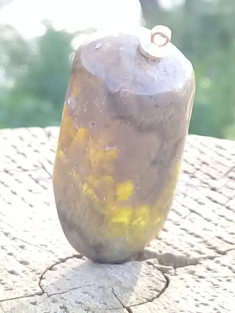 Chargez l&#39;image dans la visionneuse de la galerie, Jaspe Bourdon ou Jaspe Bumble-Bee pendentif Grade A+++ Rare Fourni avec cordon Jaspe Bourdon ou Jaspe Bumble-Bee pendentif
