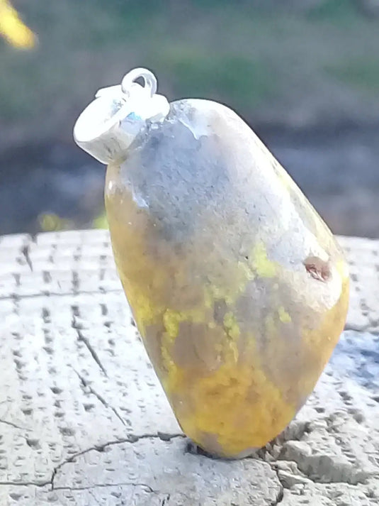 Jaspe Bourdon ou Jaspe Bumble-Bee pendentif Grade A+++ Rare Fourni avec cordon Jaspe Bourdon ou Jaspe Bumble-Bee pendentif