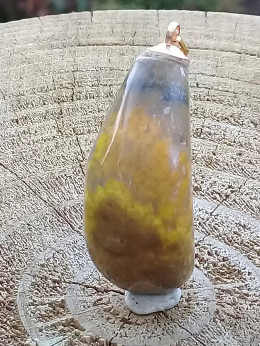 Jaspe Bourdon ou Jaspe Bumble-Bee pendentif Grade A+++ Rare Fourni avec cordon Jaspe Bourdon ou Jaspe Bumble-Bee pendentif