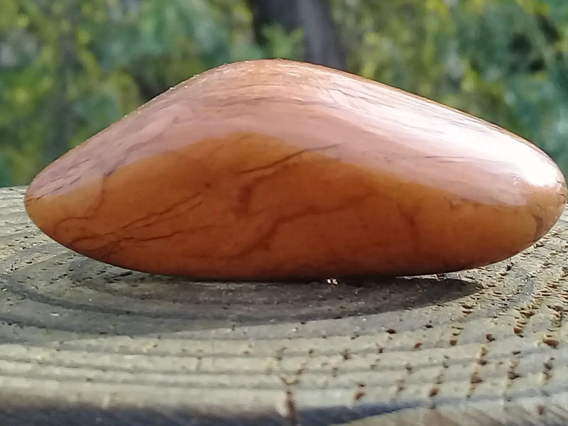 Chargez l&#39;image dans la visionneuse de la galerie, Jaspe Jaune pierre roulée Grade A ++++ Pierre roulée Jaspe jaune
