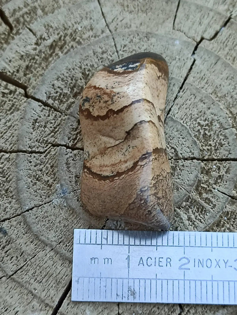 Chargez l&#39;image dans la visionneuse de la galerie, Jaspe paysage d’Uruguay pierre roulée Grade A++++ Jaspe paysage pierre roulée
