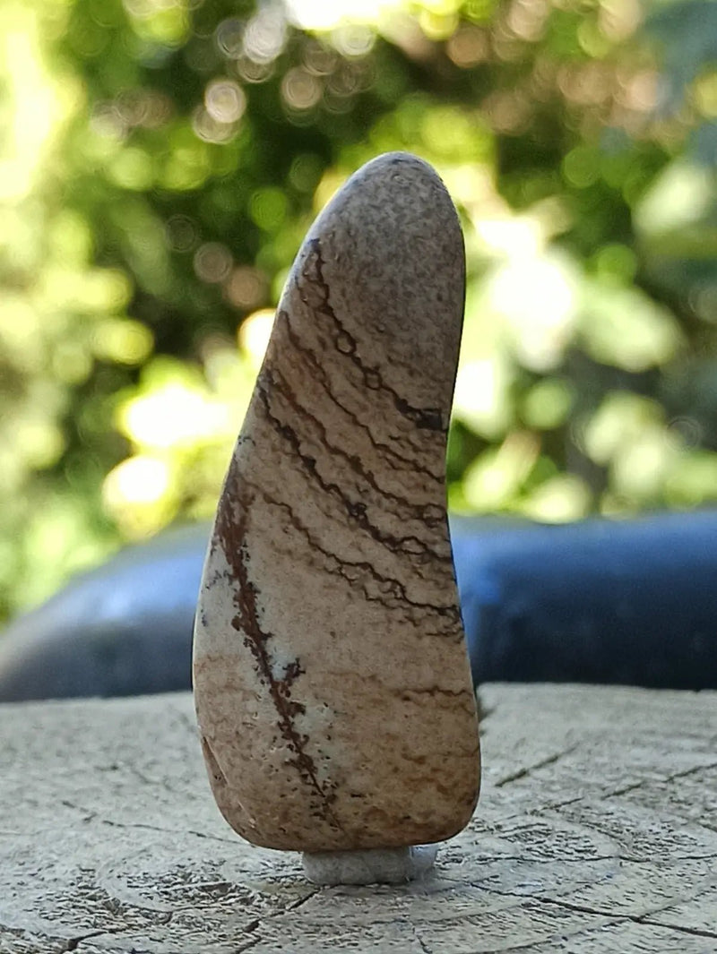 Chargez l&#39;image dans la visionneuse de la galerie, Jaspe paysage d’Uruguay pierre roulée Grade A++++ Jaspe paysage pierre roulée
