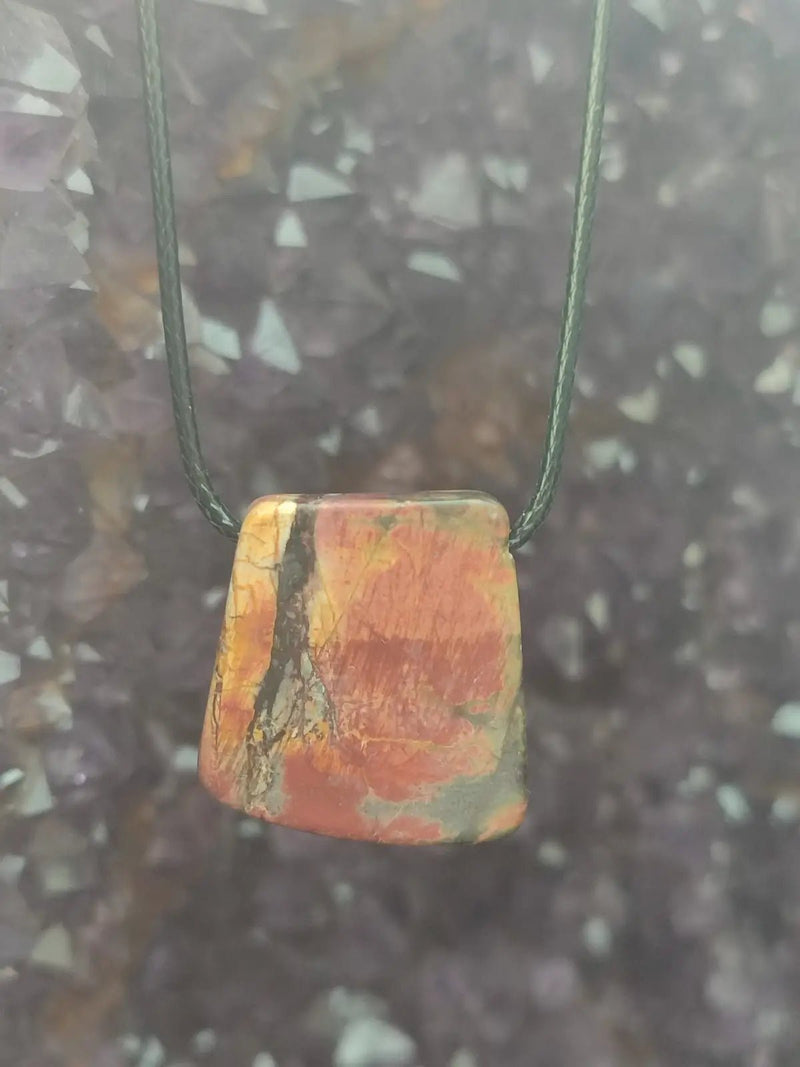 Load image into Gallery viewer, Jaspe Picasso du Mexique - Cabochon Pendentif - Grade Premium Jaspe Picasso pendentif
