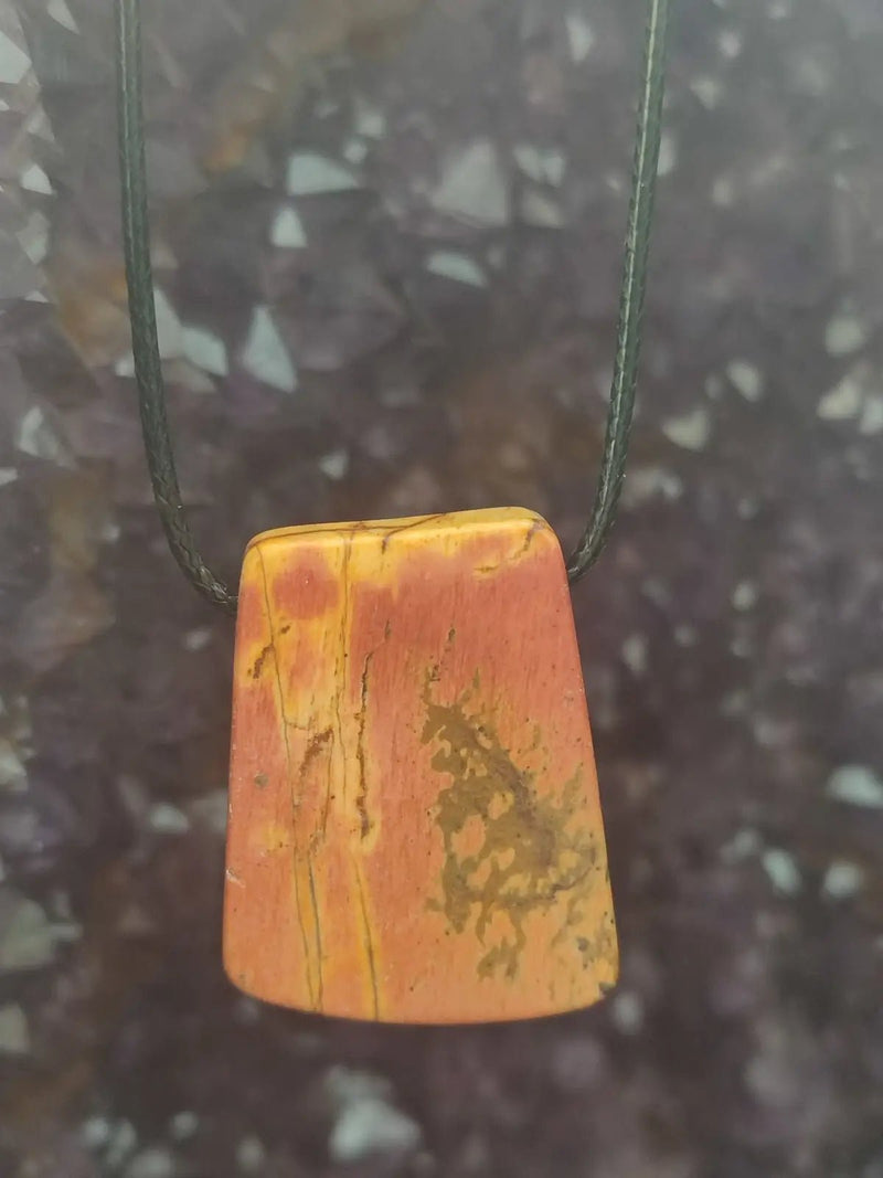 Load image into Gallery viewer, Jaspe Picasso du Mexique - Cabochon Pendentif - Grade Premium Jaspe Picasso pendentif
