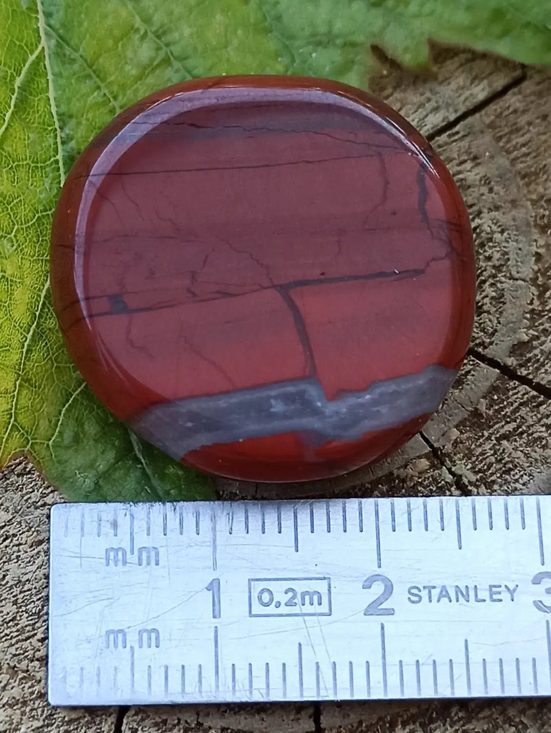 Load image into Gallery viewer, Jaspe rouge du Brésil pierre roulée Grade A++++ Jaspe rouge du Brésil pierre roulée
