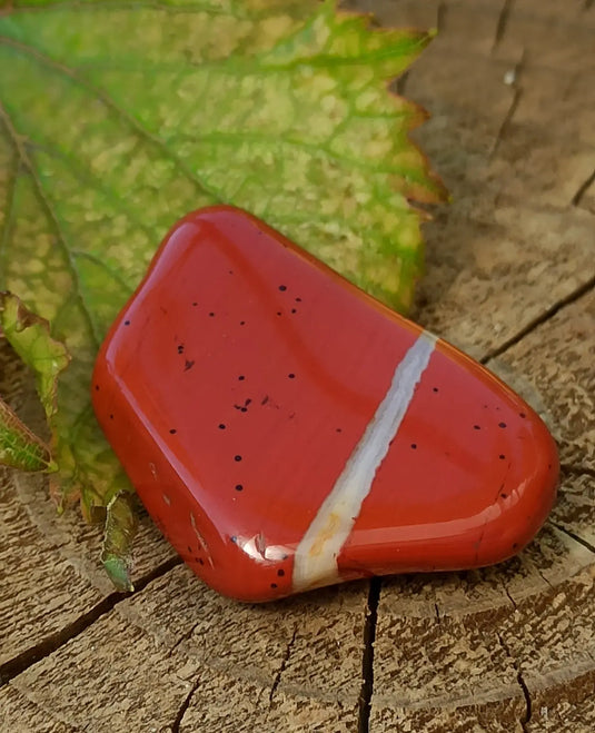 Jaspe rouge du Brésil pierre roulée Grade A++++ Jaspe rouge du Brésil pierre roulée