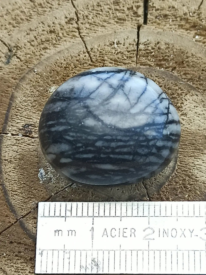 Load image into Gallery viewer, Jaspe toile d’araignée d’Autriche pierre roulée Grade A++++ Jaspe toile d’araignée
