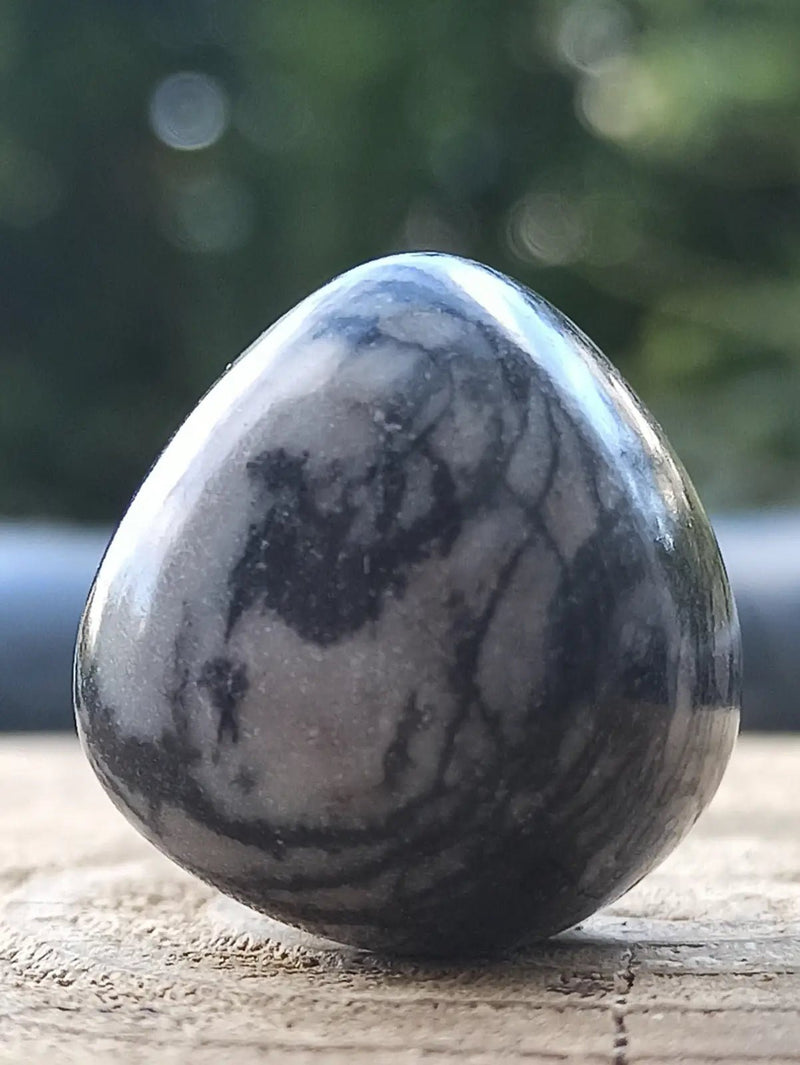 Load image into Gallery viewer, Jaspe toile d’araignée d’Autriche pierre roulée Grade A++++ Jaspe toile d’araignée
