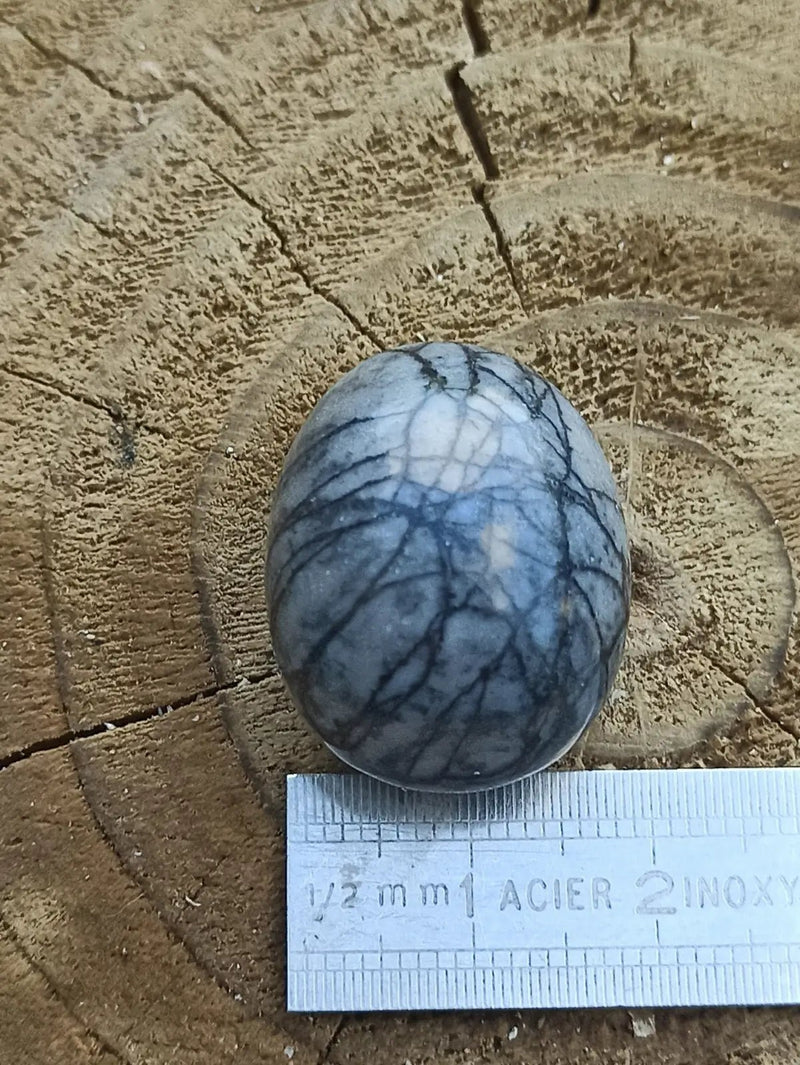 Load image into Gallery viewer, Jaspe toile d’araignée d’Autriche pierre roulée Grade A++++ Jaspe toile d’araignée
