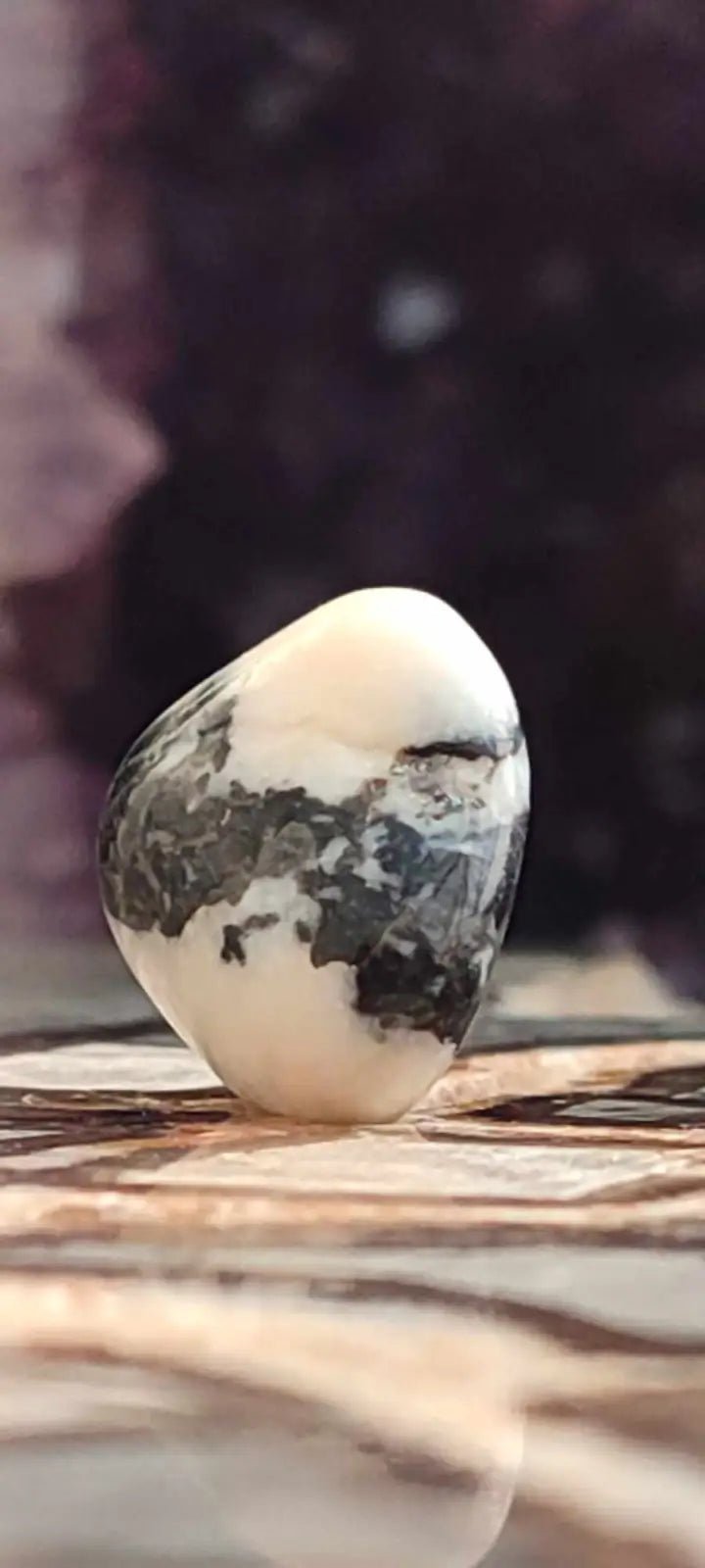 Chargez l'image dans la visionneuse de la galerie, Jaspe zébré du Brésil pierre roulée Grade A++++
