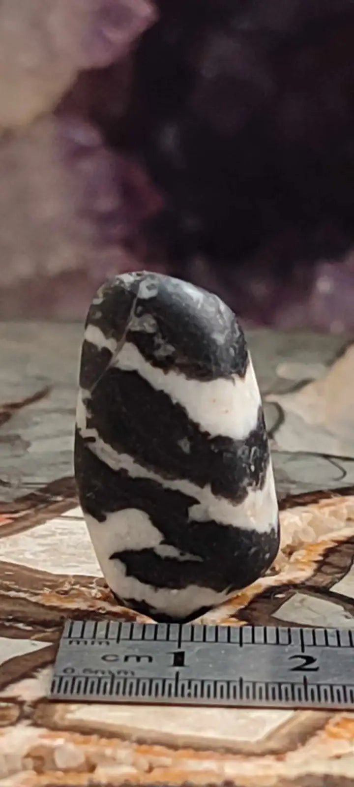 Chargez l'image dans la visionneuse de la galerie, Jaspe zébré du Brésil pierre roulée Grade A++++ Jaspe Zèbre pierre roulée
