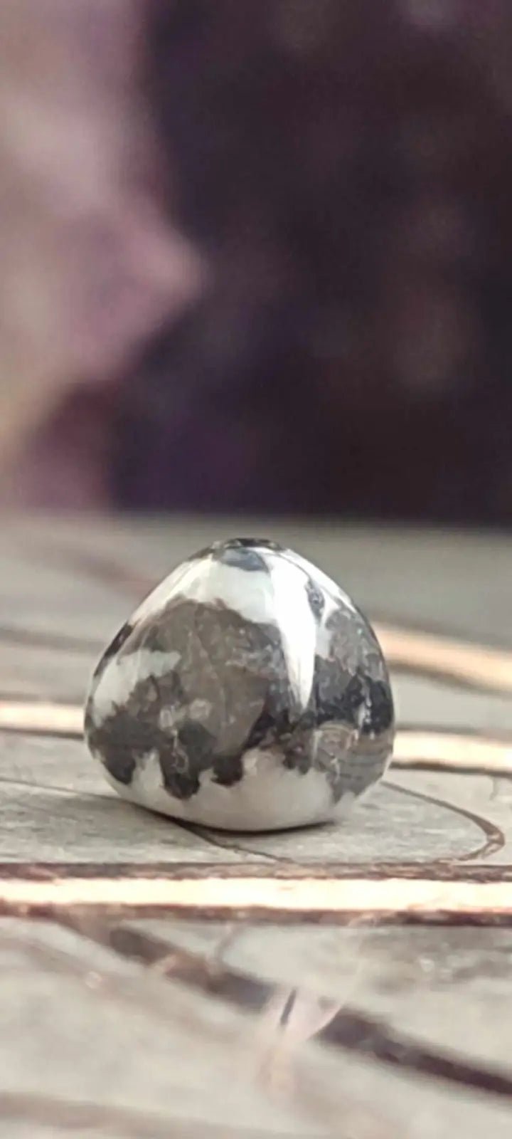 Load image into Gallery viewer, Jaspe zébré du brésil pierre roulée Grade A++++ Jaspe Zèbre pierre roulée
