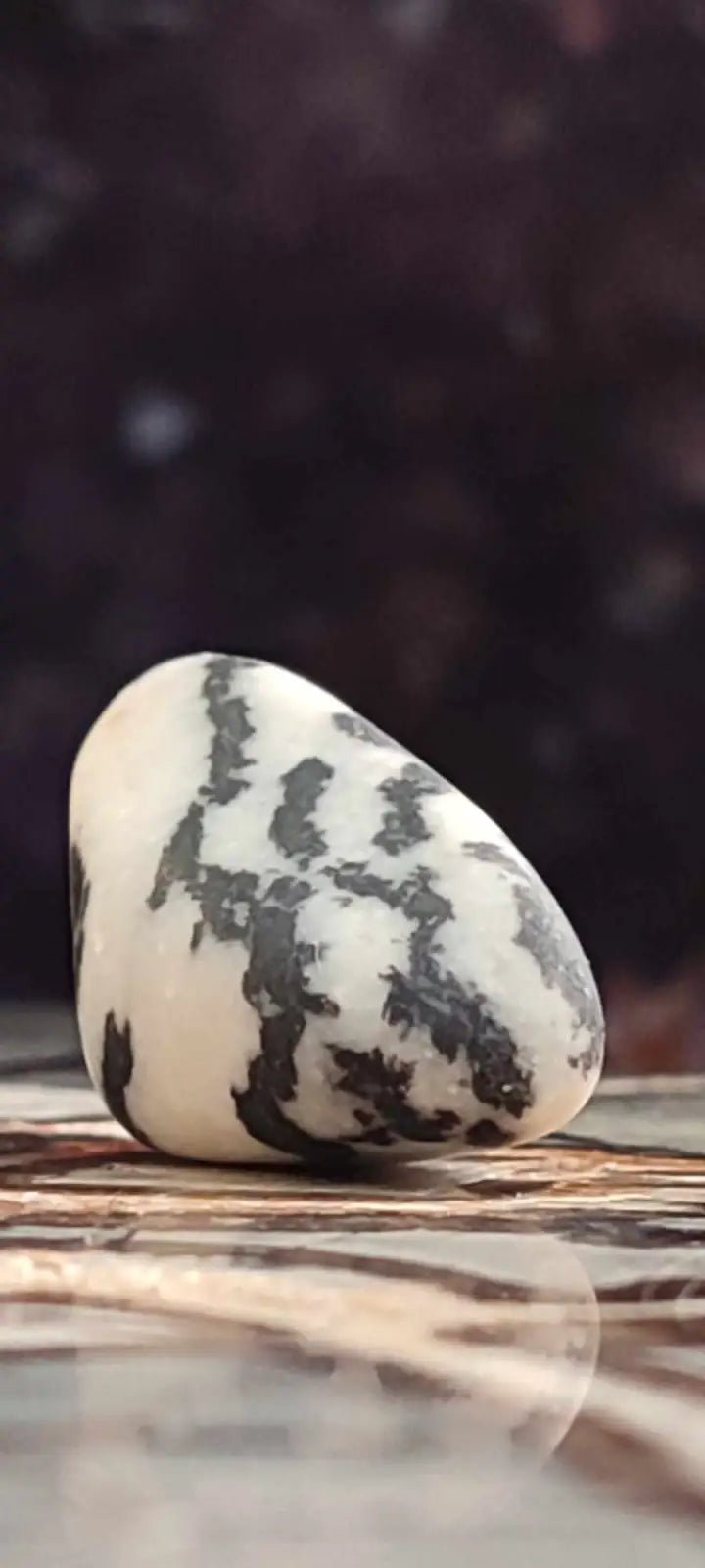 Load image into Gallery viewer, Jaspe zébré du Brésil pierre roulée Grade A++++ Jaspe Zèbre pierre roulée
