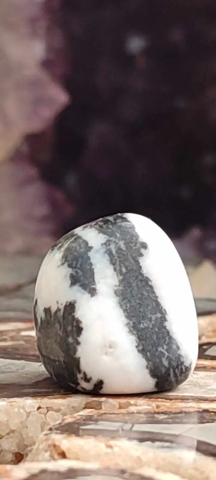 Load image into Gallery viewer, Jaspe zébré du Brésil pierre roulée Grade A++++ Jaspe Zèbre pierre roulée
