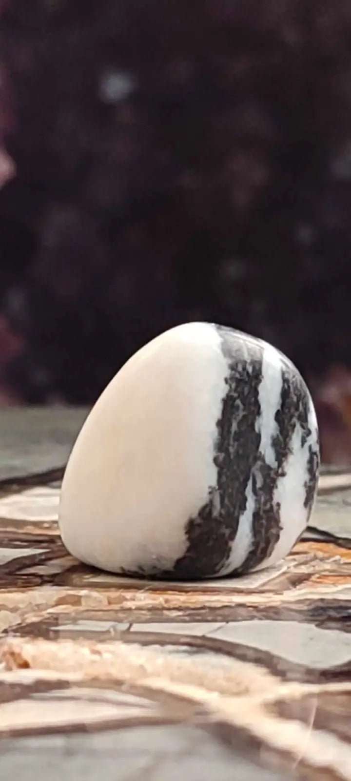 Load image into Gallery viewer, Jaspe zébré du Brésil pierre roulée Grade A++++ Jaspe Zèbre pierre roulée
