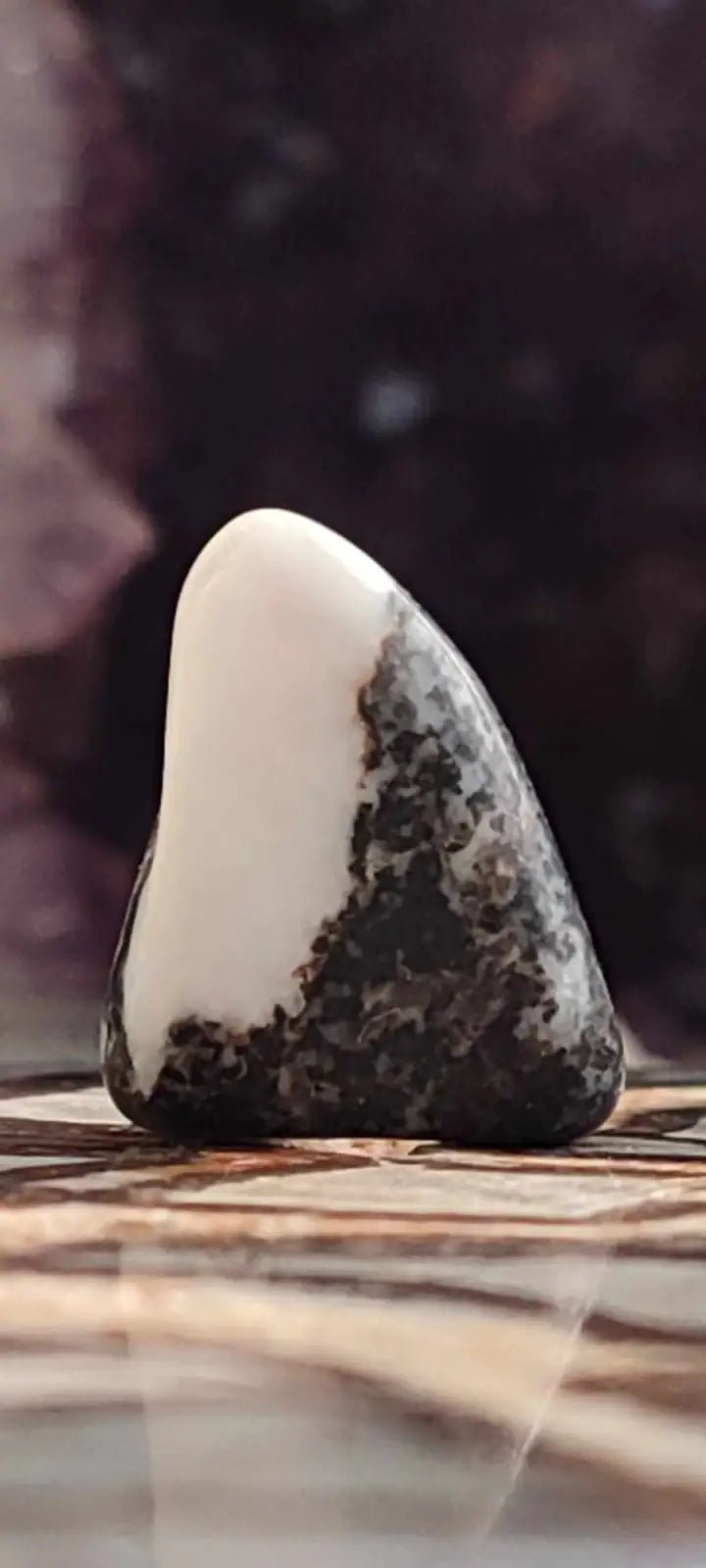 Load image into Gallery viewer, Jaspe zébré du Brésil pierre roulée Grade A++++ Jaspe Zèbre pierre roulée
