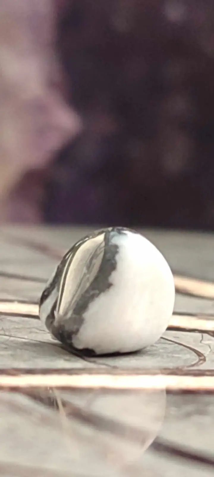 Load image into Gallery viewer, Jaspe zébré du brésil pierre roulée Grade A++++ Jaspe Zèbre pierre roulée
