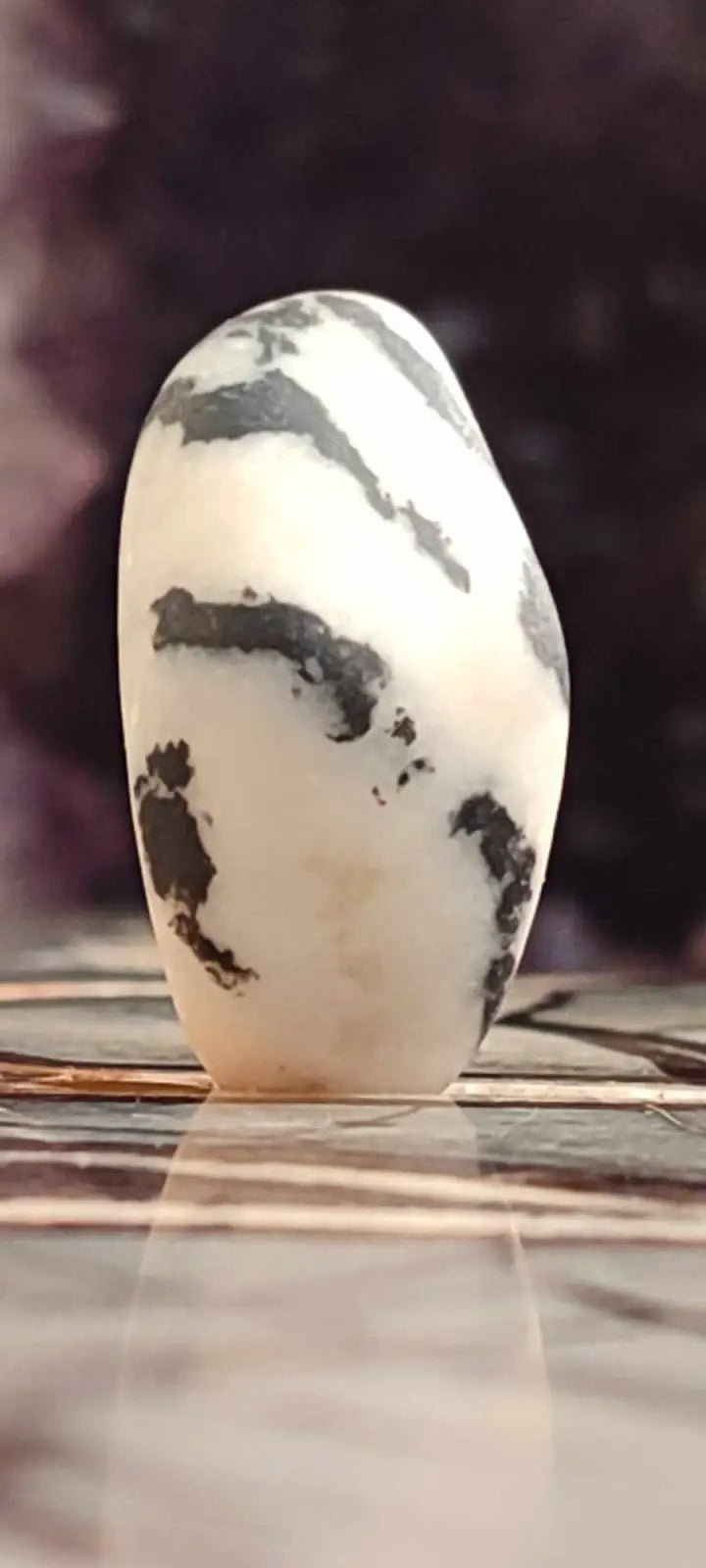 Load image into Gallery viewer, Jaspe zébré du Brésil pierre roulée Grade A++++ Jaspe Zèbre pierre roulée
